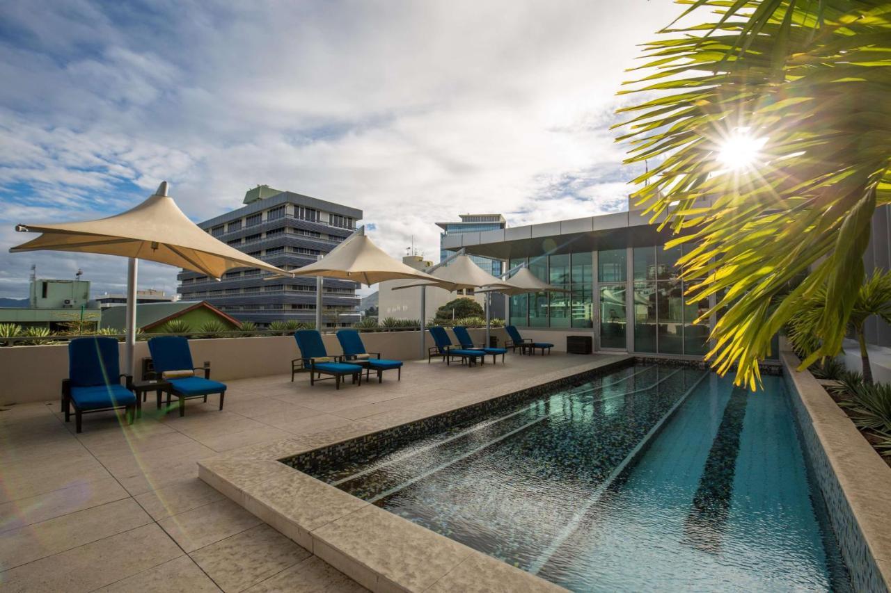 Grand Papua Hotel, A Member Of Radisson Individuals Port Moresby Exterior photo