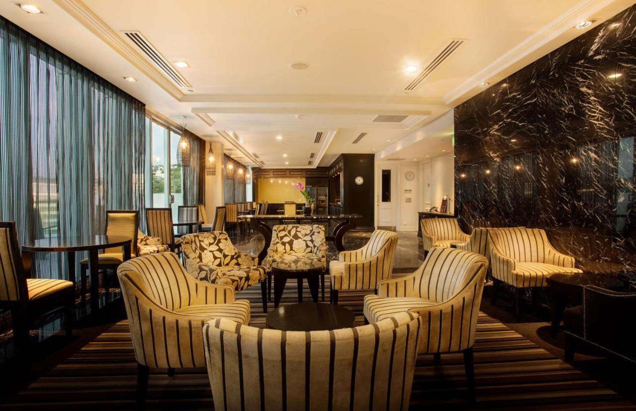 Grand Papua Hotel, A Member Of Radisson Individuals Port Moresby Exterior photo